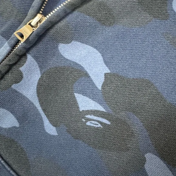 Bape Vintage 2005 Blue and Black Camo Fill Zip Jacket - Picture 4 of 6